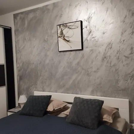 Apartment Little Paradise