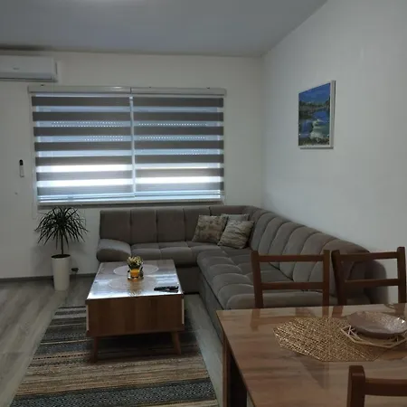 Apartment Little Paradise